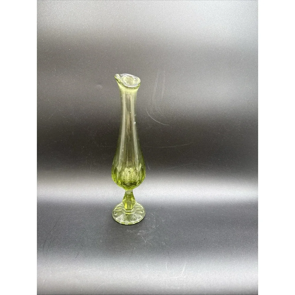Vintage Fenton Colonial Green Swung Glass Vase Thumbprint 9.25
